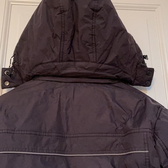 Insulated jacket - Picture 6 of 8